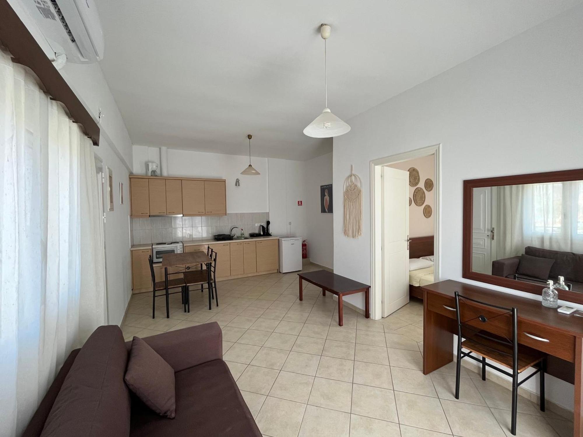 Koutrakis Rooms Finikounta Ngoại thất bức ảnh