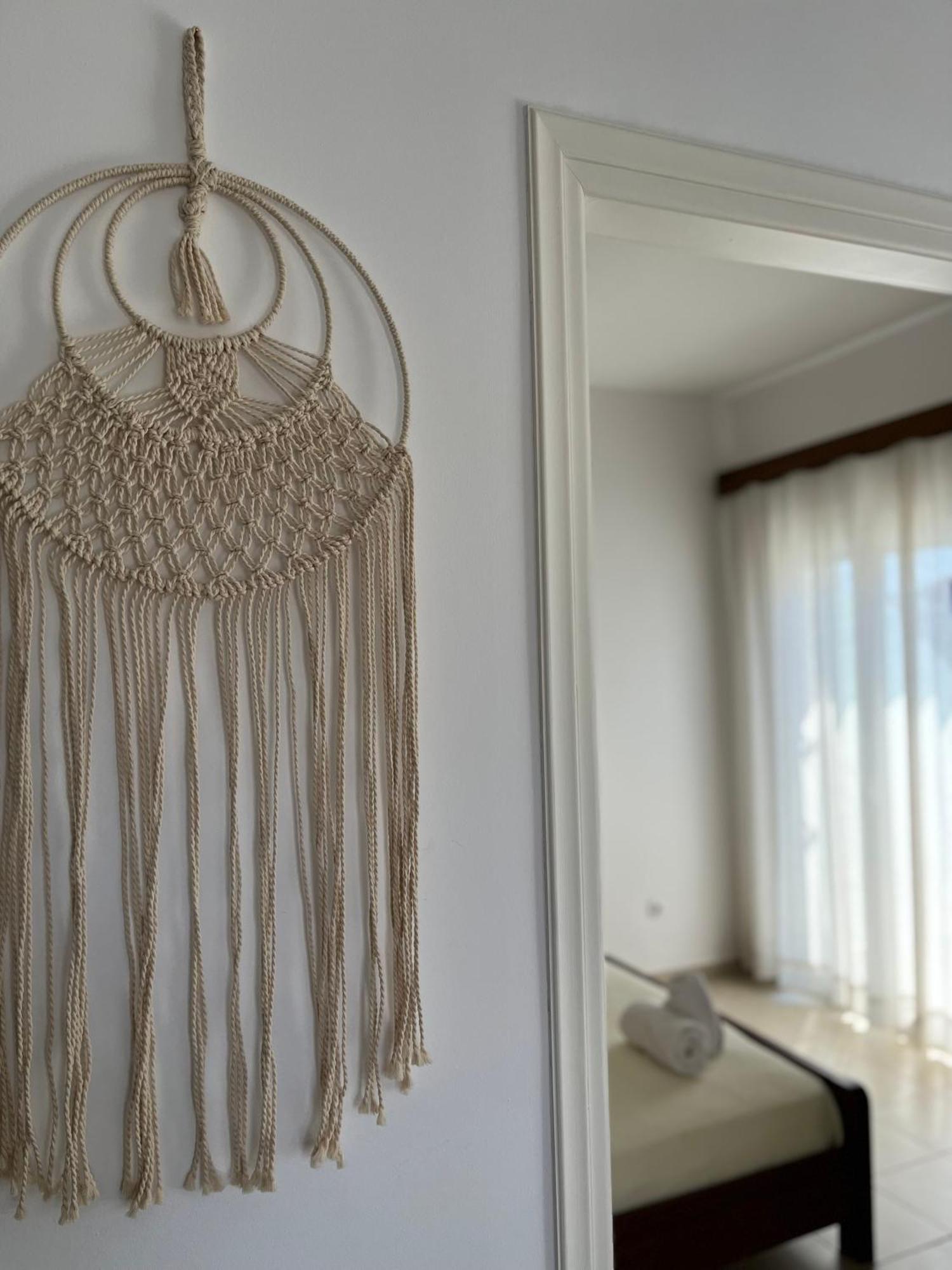 Koutrakis Rooms Finikounta Ngoại thất bức ảnh