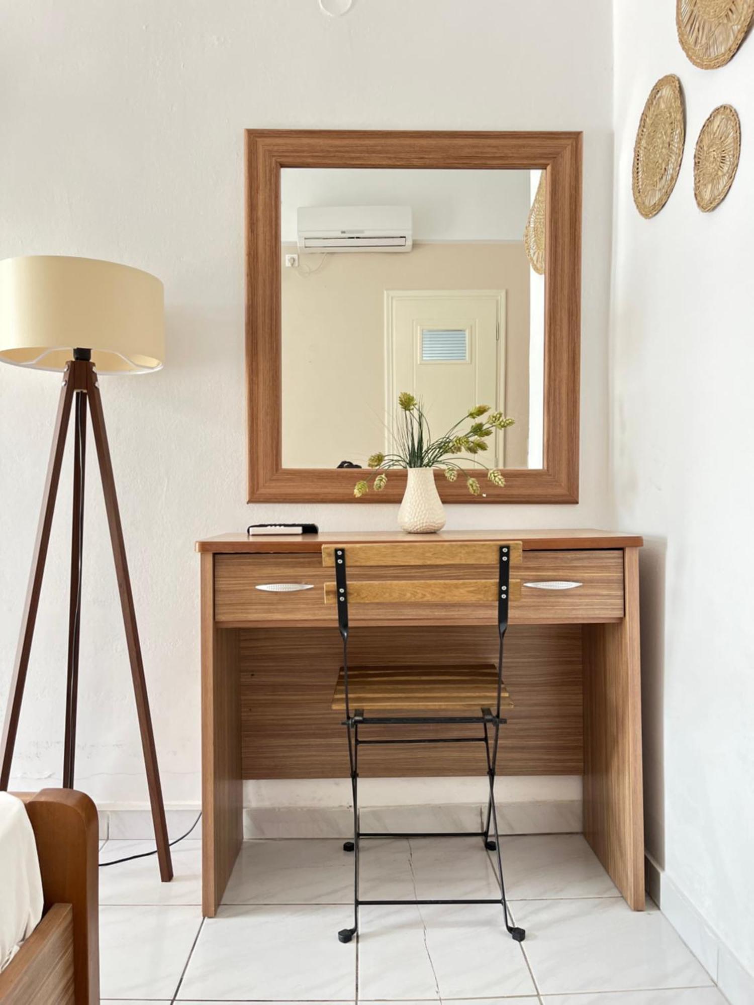 Koutrakis Rooms Finikounta Ngoại thất bức ảnh