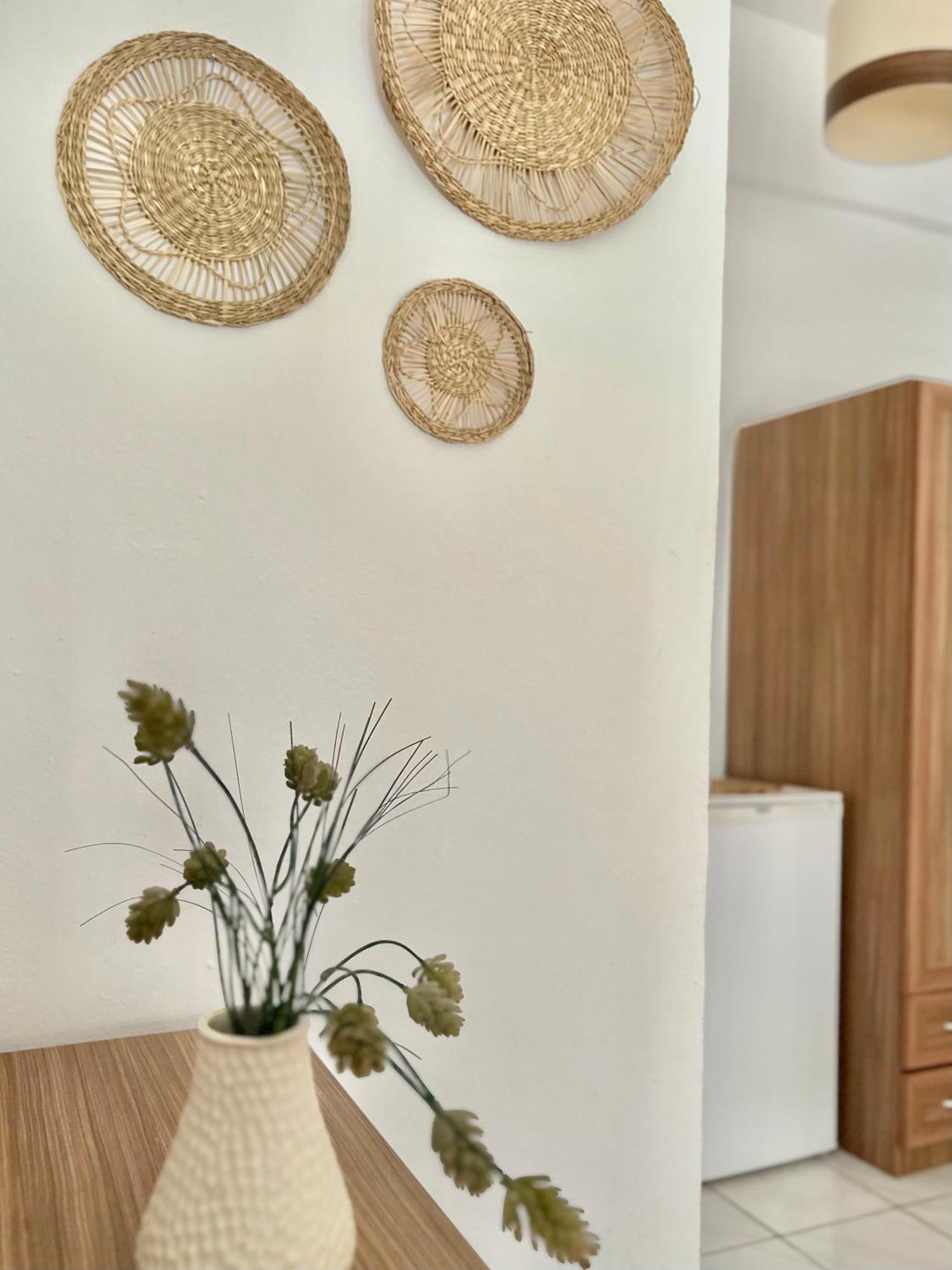 Koutrakis Rooms Finikounta Ngoại thất bức ảnh