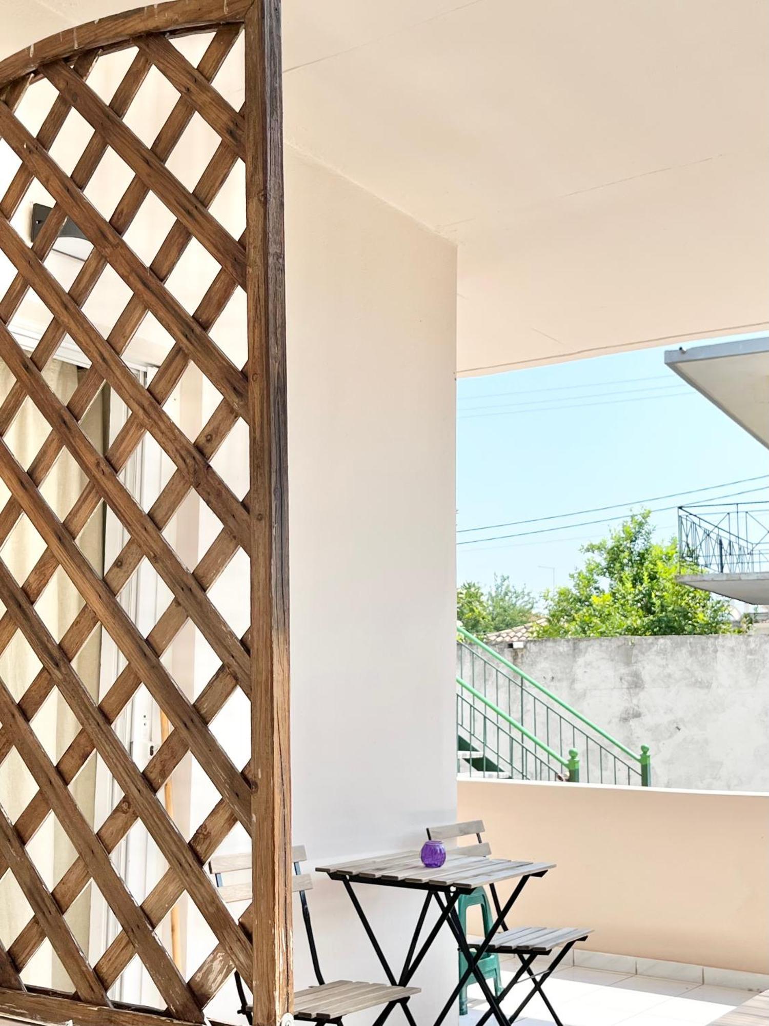 Koutrakis Rooms Finikounta Ngoại thất bức ảnh
