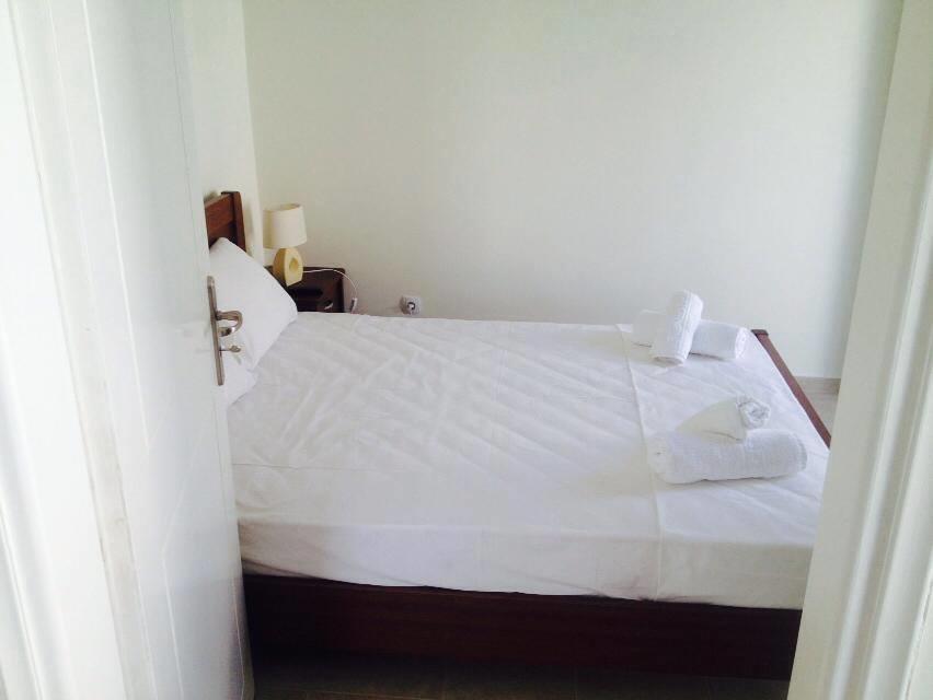 Koutrakis Rooms Finikounta Ngoại thất bức ảnh
